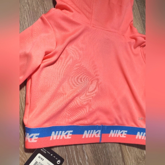 Nike DRI-FIT pullover, hooded, cropped long sleeve workout top. Sizes 2T, 4T - Picture 5 of 16